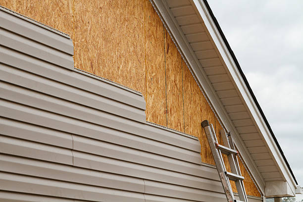 24/7 Emergency Vinyl Siding experts in New Holland, OH